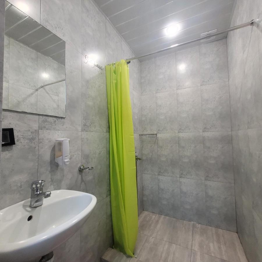 Hotel In Center Of Yerevan Ngoại thất bức ảnh