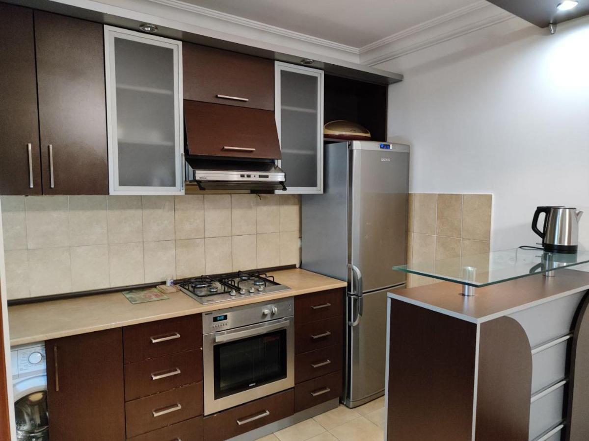 Hotel In Center Of Yerevan Ngoại thất bức ảnh